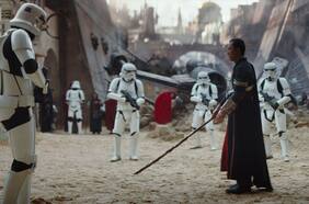 Director de Rogue One se refiere a los rumores que rondaron la película: “Hay tanta inexactitud”