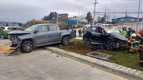 Capturan a dos sujetos por robo en un almacén en Puerto Montt: detenidos provocaron accidente de tránsito con siete lesionados