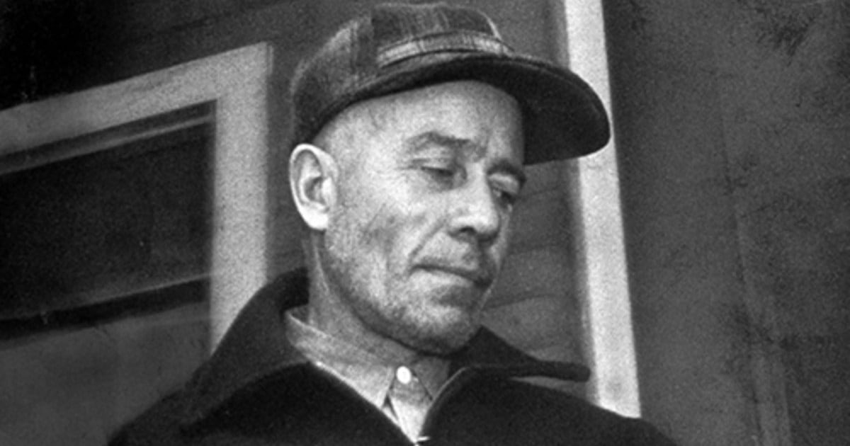 La macabra historia de Ed Gein, el asesino serial y necrófilo que inspiró clásicas películas (y ahora llega a Netflix)