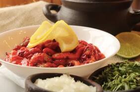 Por qué el piure es considerado un marisco “de otro mundo” y gana cada vez más terreno en la cocina, según la BBC