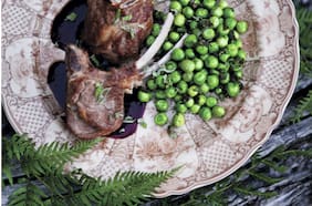 Chuletas de cordero con salsa de cerezas