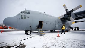 Juicio por caída del Hércules C-130 se traslada a hangar de la FACH para análisis de peritaje aeronáutico