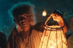 Una nueva foto de El Señor de los Anillos: Los Anillos del Poder muestra a algunos Harfoots, los ancestros de los Hobbits