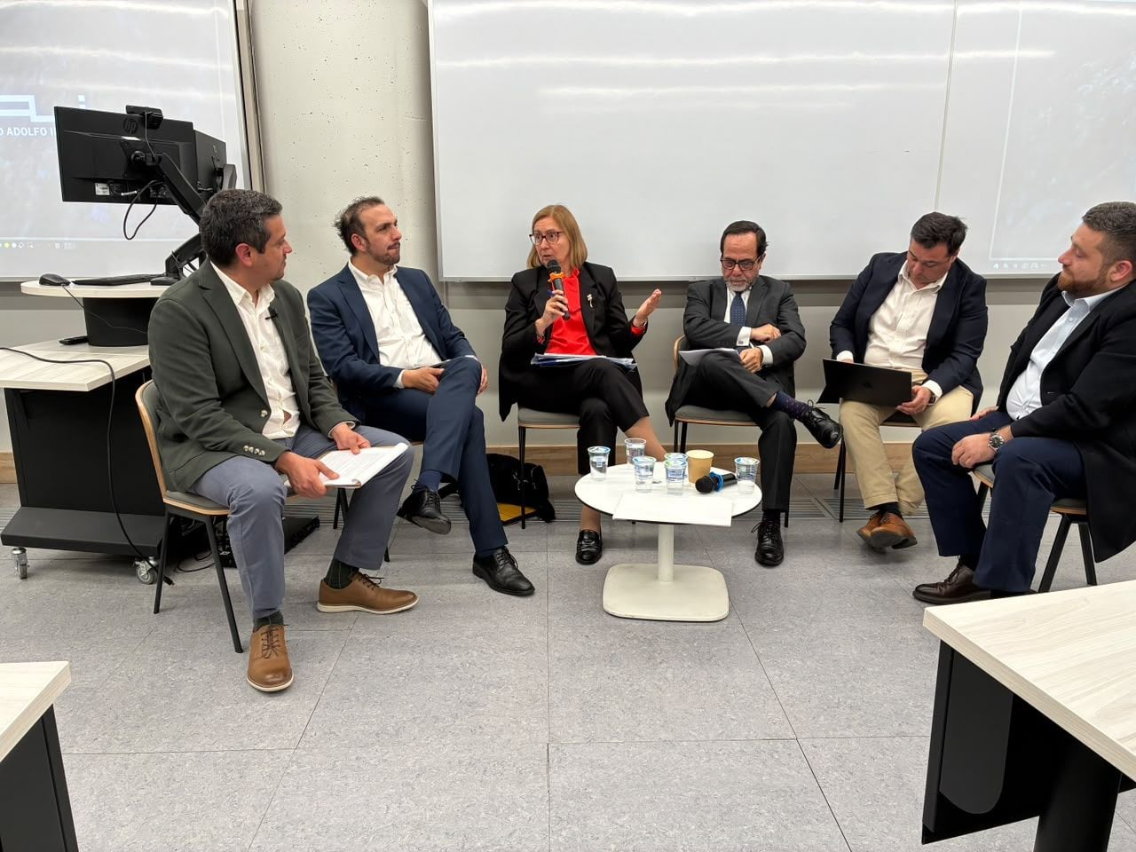 Ministra Ravanales y tecnología en la justicia: “La prudencia aconseja mirar el escenario y tomar las precauciones”