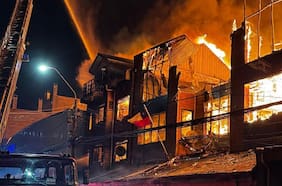 Aplicación de FIBE y ficha económica: Gobierno detalla ayudas a damnificados por incendio en casco histórico de Ancud