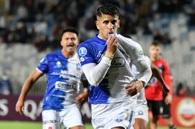 Antofagasta lo da vuelta en tres minutos y sigue con vida en la Copa Sudamericana