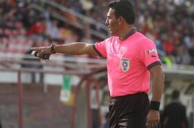 Del fútbol al Ironman de Pucón: la otra pasión del exárbitro profesional René de la Rosa