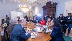 Nunca digas “nunca jamás”: la trastienda de la jornada en la que Quiroz accedió a sentarse a negociar la megarreforma