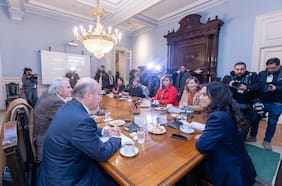 Nunca digas “nunca jamás”: la trastienda de la jornada en la que Quiroz accedió a sentarse a negociar la megarreforma