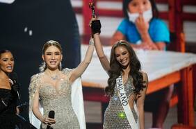 Hecho con latas recicladas y diamantes: la historia detrás del vestido de Miss Tailandia