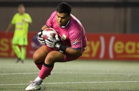 Julio Bórquez: el arquero de la lucha eterna contra el sobrepeso que casi saca a la UC de la Copa Chile