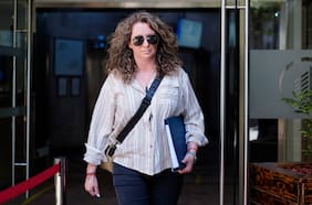 Tras ausencia de expresidenta Bachelet: Compagnon solicita nueva audiencia de mediación por pensión de alimentos para sus hijos