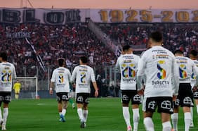 Por la presunta descompensación de un hincha: duelo entre Colo Colo y Cobresal se interrumpe y preocupa en el Monumental