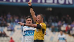 Penal, codazo y un tiro libre discutido: Diego Flores queda en el centro de la polémica en el duelo entre Concepción y la UC