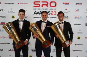 Benja Hites festeja en Londres su campeonato en la categoría silver del GT World Challenge de Europa