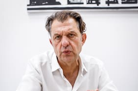 Aníbal Mosa carga contra la U tras nueva sanción a Javier Correa: “Lo vimos en 2024; estamos entre los sapos y un rey feudal”