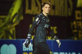 La razón por la que Unión Española rebotó en su intento de fichar a un arquero de Peñarol