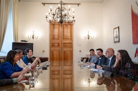 PC, PS y Frente Amplio llevan a La Moneda inquietud por reforma de Boric que busca desplegar a militares en la frontera