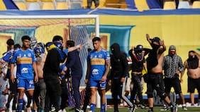 Las peores semanas de Everton: el duro castigo por la invasión de los hinchas ante la UC en medio de su pelea por no descender