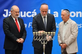 Comunidad judía celebra Janucá en La Moneda: “Los últimos tiempos no han sido fáciles”