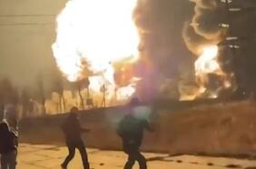 Ucrania ataca con 170 drones a Rusia y destruye refinería de petróleo clave