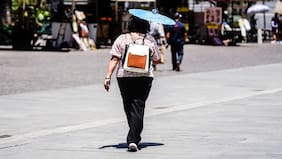 Hasta 35° este sábado: Avisan sobre altas temperaturas en Coquimbo, Valparaíso y la RM