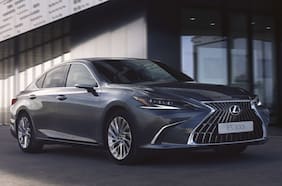 No van los Lexus: Corte Suprema deja sin efecto la compra de los autos de lujo