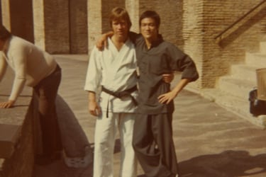 Chuck Norris y Bruce Lee: una amistad entre cámaras, patadas y golpes