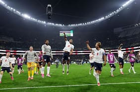 La euforia de Harry Kane tras eliminar a México en el Azteca: “Todo estaba en contra, pero encontramos un modo de ganar”