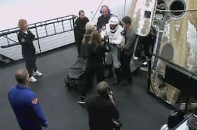 Así fue el reingreso a la Tierra de cuatro astronautas en una cápsula de SpaceX