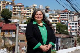 Carla Meyer, candidata a alcaldesa de Valparaíso: “Más que la candidata de Sharp, soy la de un proyecto que saneó el municipio”