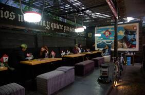 En Barbudo Beer Garden la cerveza se toma y se come