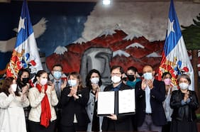 “Es prioritario para nuestro gobierno”: Presidente Boric firma “Compromiso por la niñez”