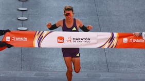 Hugo Catrileo brilla con un podio en el Maratón de Santiago mientras Chepkok impone la hegemonía keniata en la capital