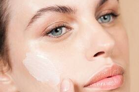Cómo funcionan las mascarillas antiage