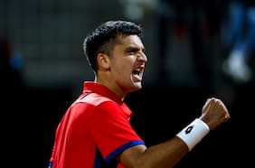 Nicolás Massú sorprende: Tomás Barrios será el primer singlista de Chile ante Serbia en la Copa Davis