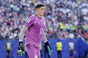 La emotiva dedicatoria del portero paraguayo y el regalo del presidente Peña tras eliminar a Alemania del Mundial