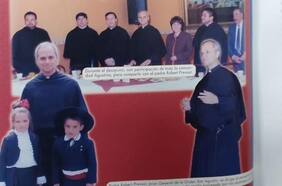 El día en que el nuevo Papa visitó un colegio de Ñuñoa en 2002