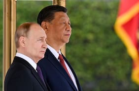 Rusia inicia ejercicios nucleares mientras Putin se reúne con Xi en China para megaproyecto de gas