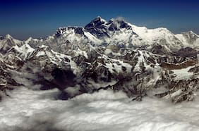La increíble razón por la que el Everest crece cada año