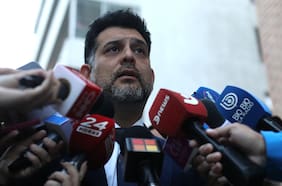 Abogado de Presidente Boric y fiscal Crisosto se reúnen por 50 minutos tras conocerse denuncia en contra del Mandatario