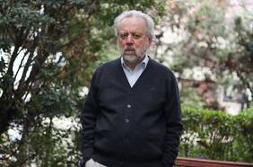 Joaquín Fermandois: “Se produjo un golpe porque había un objetivo no democrático, una situación imposible”