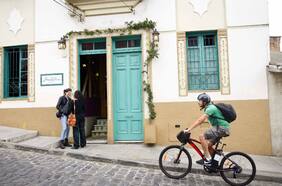 Recorrer Valpo con paseos que salen de lo común