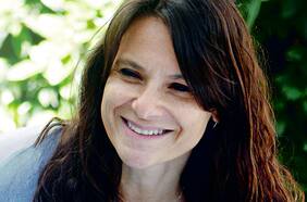 Andrea Repetto: “El país debe construir una red que asegure ciertos mínimos de ingreso de manera permanente al menos para las familias más vulnerables”