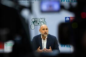 Jefe de Epidemiología del Minsal y alza de contagios por Covid: “No está como para aumentar las restricciones”