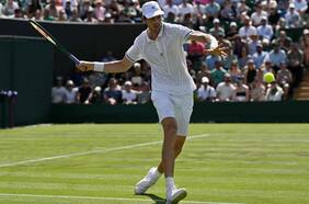 En Dinamarca sufren con el triunfo de Nicolás Jarry en Wimbledon: “Rune es un fracaso monumental”