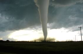 Científicos alarmados porque el “corredor de los tornados” se está agrandando y moviendo