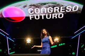 Animashree Anandkumar: “La inteligencia artificial es capaz de predecir la evolución de una pandemia”