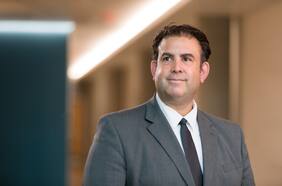 Qué es el mapeo genético para saber si podría tener cáncer según un médico de Clínica Mayo