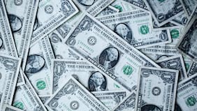 Dólar rompe con tendencia bajista impulsado por cifras sólidas de empleo en Estados Unidos